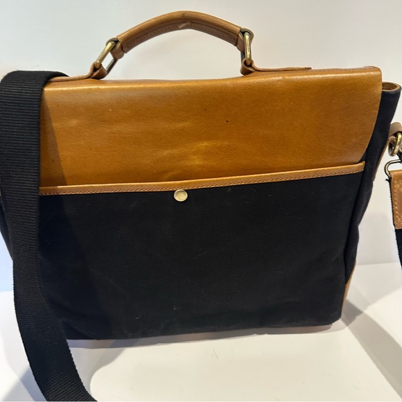 Aaron Leather Goods Prato Canvas Messenger Bag - Picture 5 of 8